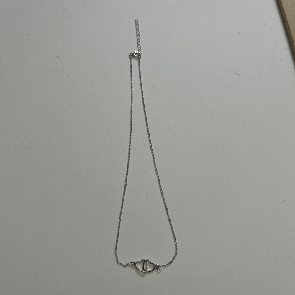 Double Heart Necklace,‎ Lobster Clasp. Silver Colored, Costume Jewelry 17.5-19.5